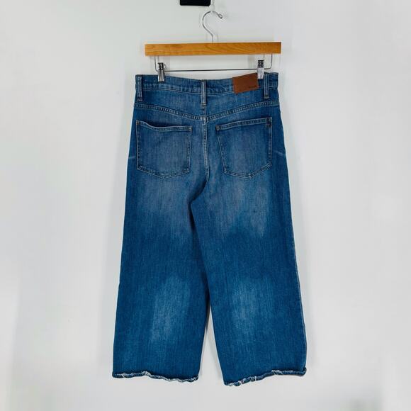 Madewell Wide Leg Crop Jeans Size 29 Medium Wash Denim Raw Hem High Rise - Picture 2 of 10
